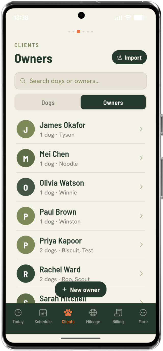 Clients screen listing dogs and their owners